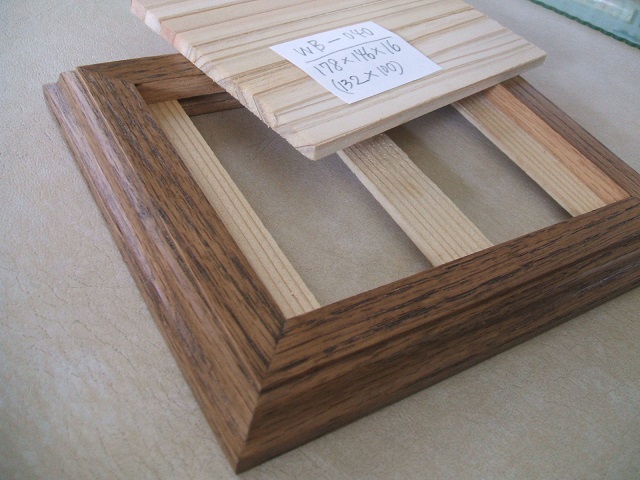 木製飾り台（WB-040）