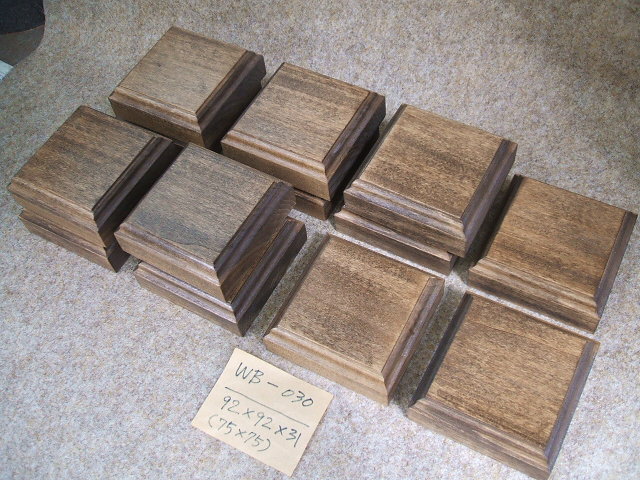 木製飾り台（WB-030）