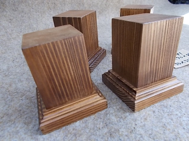 木製飾り台（WB-141）